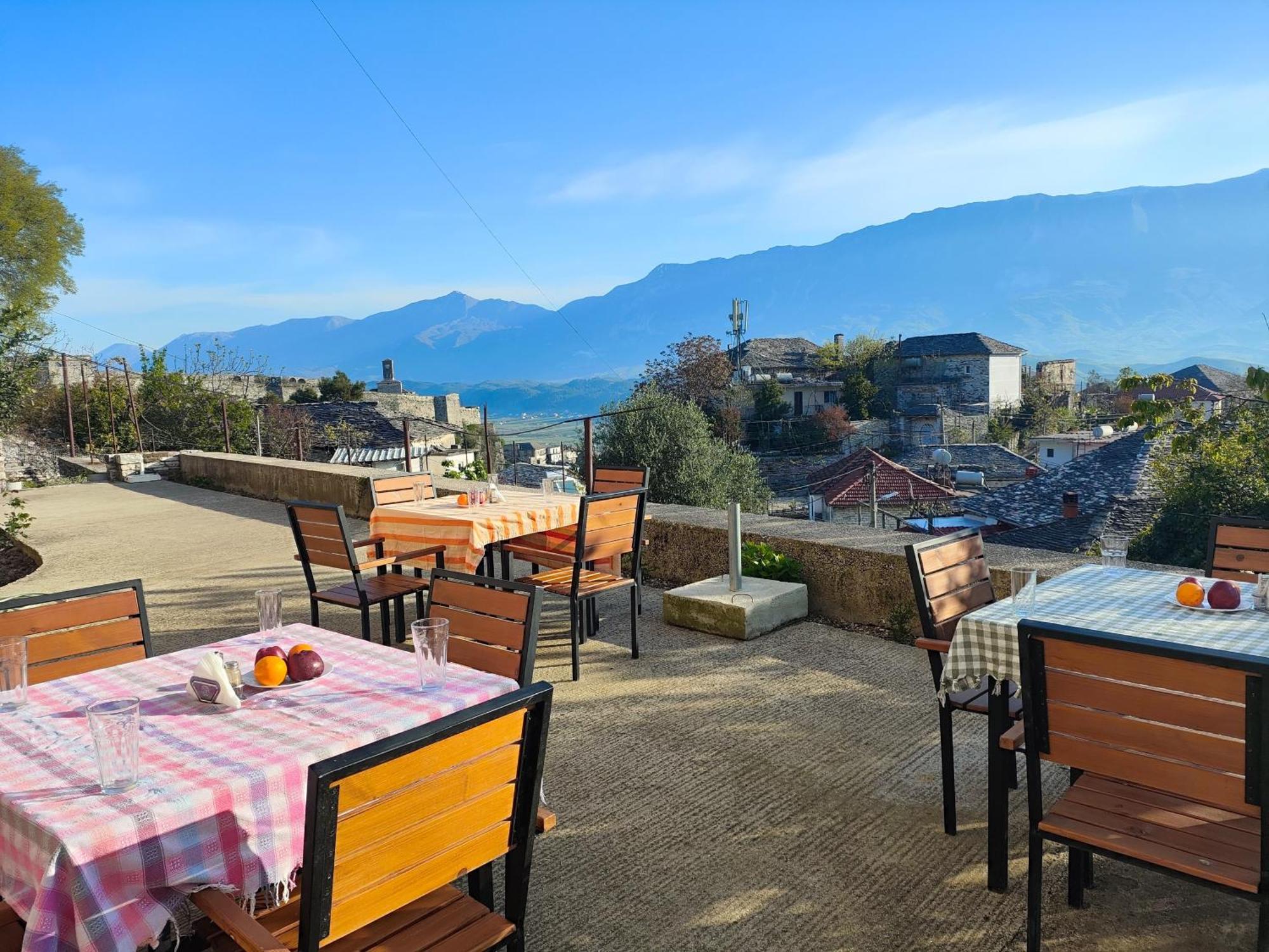 Guri * Gjirokastër